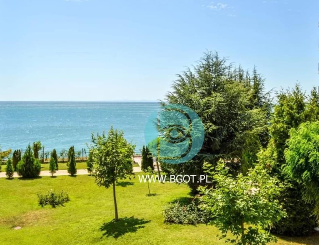 Panorama Marina Fort Beach - Premium Apartments Sea Viev Sveti Vlas Exterior foto