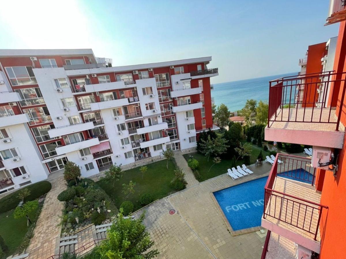 Panorama Marina Fort Beach - Premium Apartments Sea Viev Sveti Vlas Habitación foto